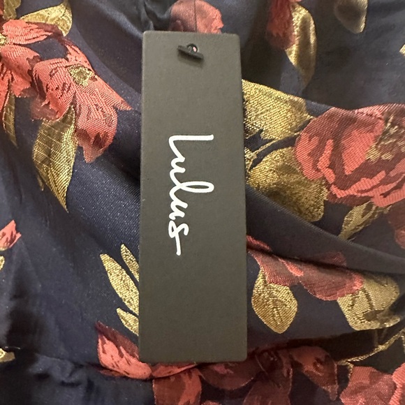 NWT Lulus floral romper - Picture 2 of 3